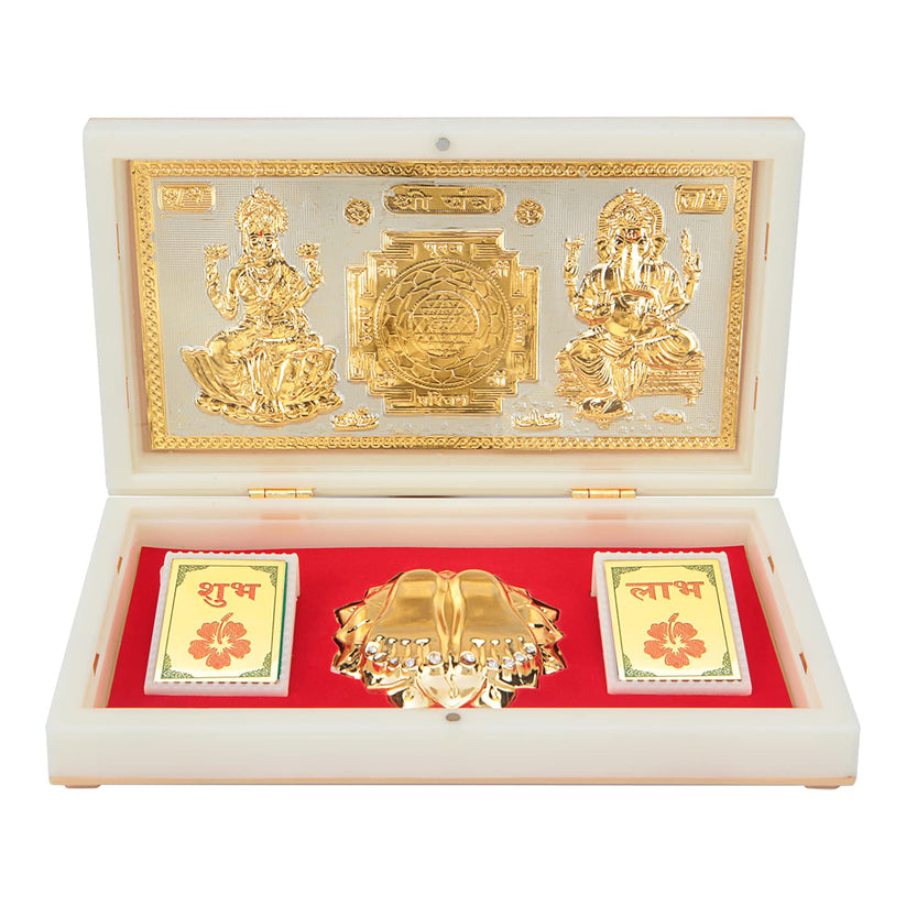 Laxmi Ganesh ji with Shree Yantra with Charan Paduka main image 0