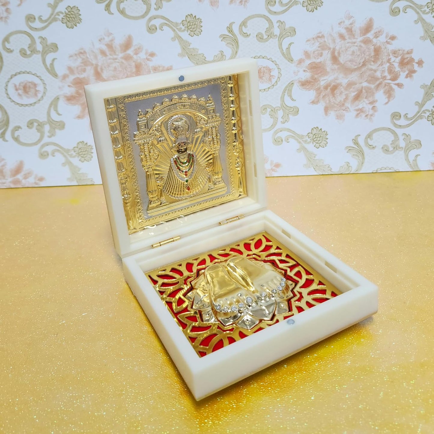 Khatu Shyam Ji With Charan Paduka