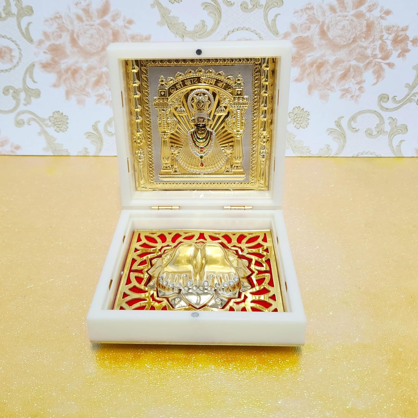 Khatu Shyam Ji With Charan Paduka